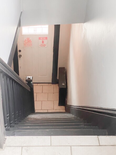 More Photos Of 72 1/2 Henry Ave, Newburgh Apartments For Sale