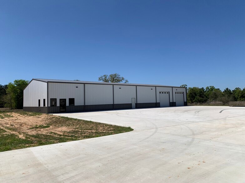 Primary Photo Of 24036 Grand Pines Rd, Magnolia Unknown For Lease