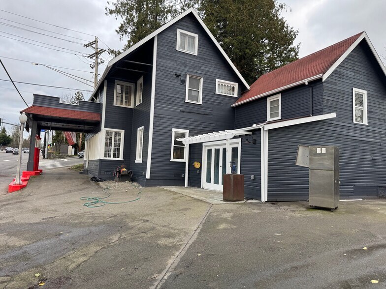 More Photos Of 16401 Highway 99, Lynnwood Storefront Retail Office For Lease