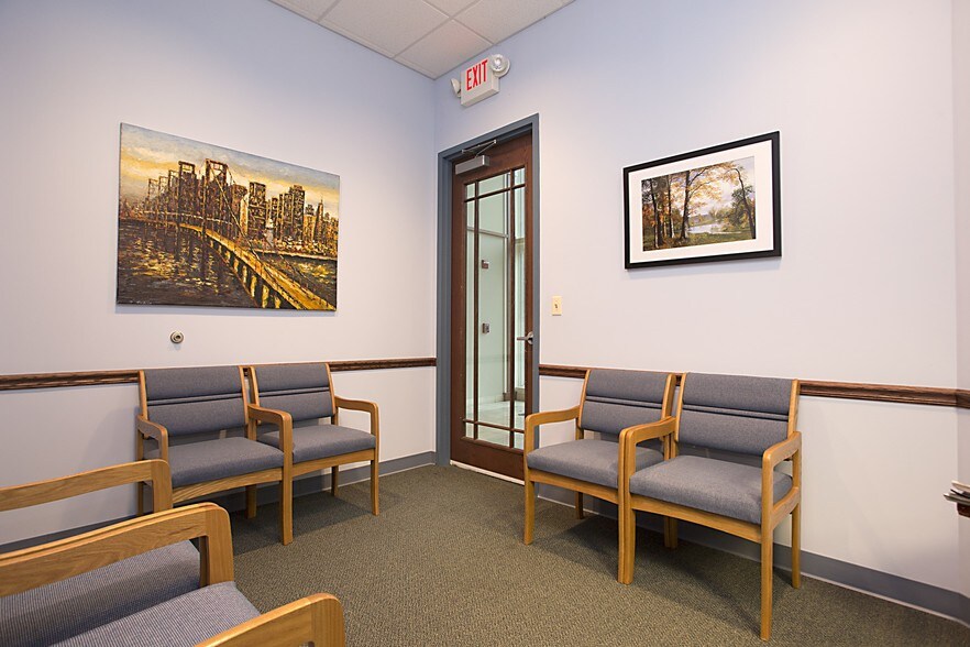 More Photos Of 28369 Davis Pky, Warrenville Office For Lease