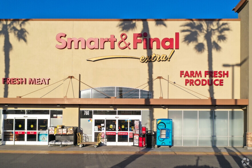 More Photos Of 700-784 N Main St, Corona Unknown For Lease