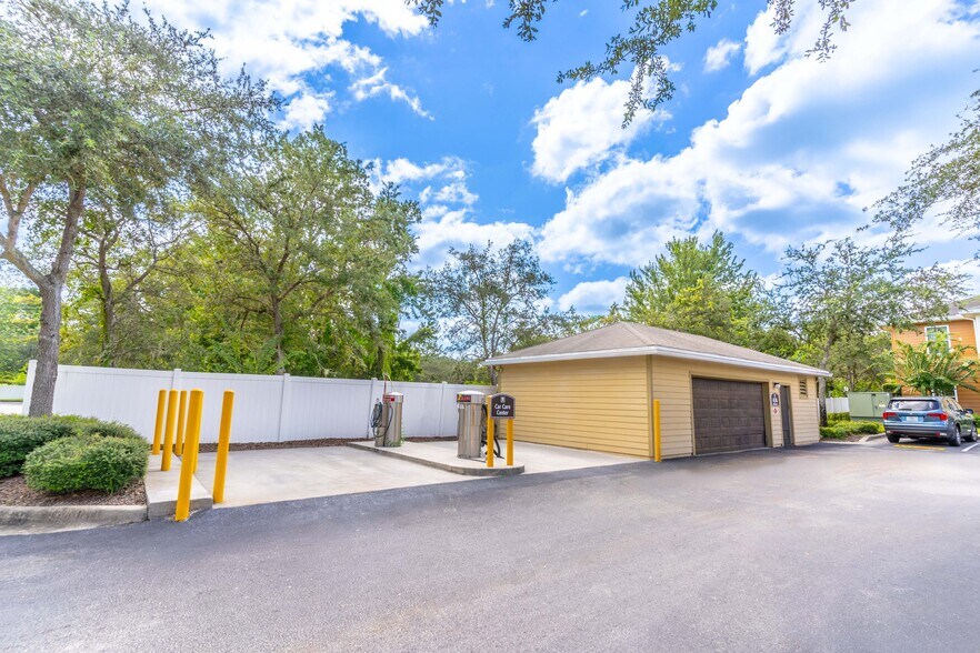 More Photos Of 450 Fontana Cir, Oviedo Apartments For Lease