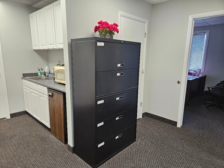 More Photos Of 3859-3871 Plaza Dr, Fairfax Office For Sale