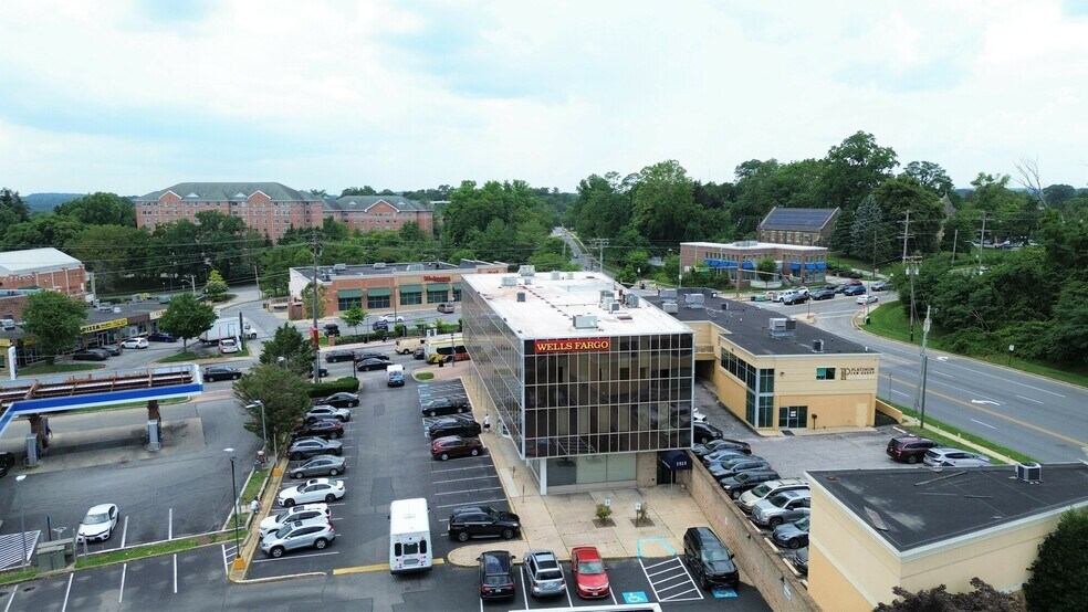 More Photos Of 1515 Reisterstown Rd, Pikesville Office For Lease