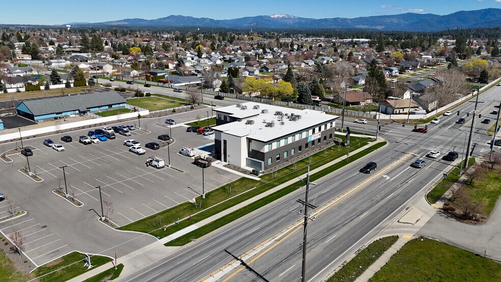 More Photos Of 1701 Prairie, Hayden Medical For Lease