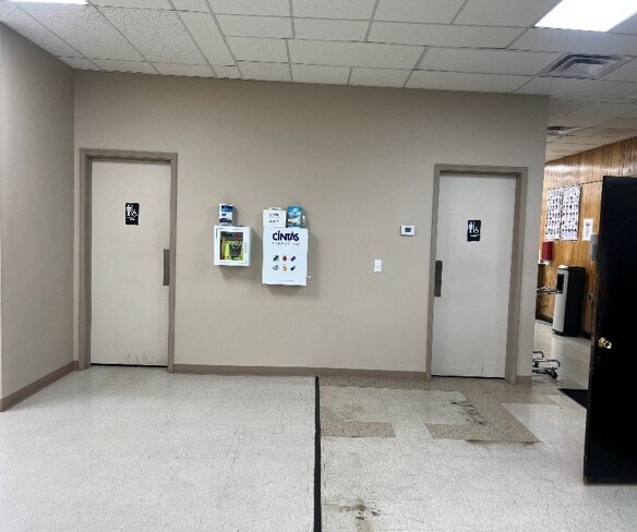 More Photos Of 8988-8990 Grand River Ave, Detroit Storefront For Sale