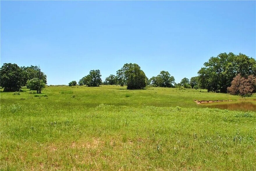 Primary Photo Of 21741 E Interstate 10, Luling Land For Sale