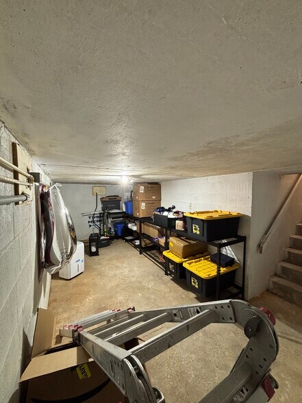 More Photos Of 11169 NW State Rd 20, Bristol Office For Sale