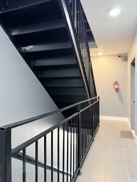 More Photos Of 2850 W 17th St, Brooklyn Apartments For Sale
