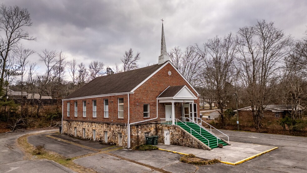 More Photos Of 5502 Dayton Blvd, Chattanooga Religious Facility For Sale