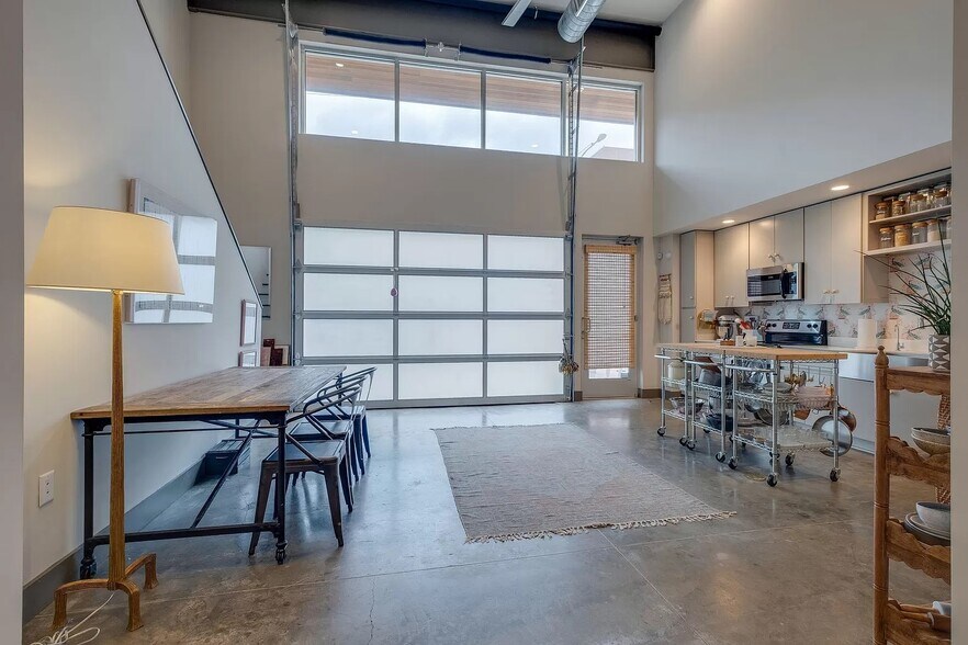 More Photos Of 1250 Martin St, Nashville Apartments For Lease