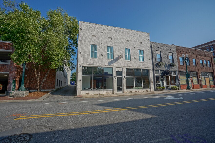 More Photos Of 18 Cabarrus Ave W, Concord Office For Sale