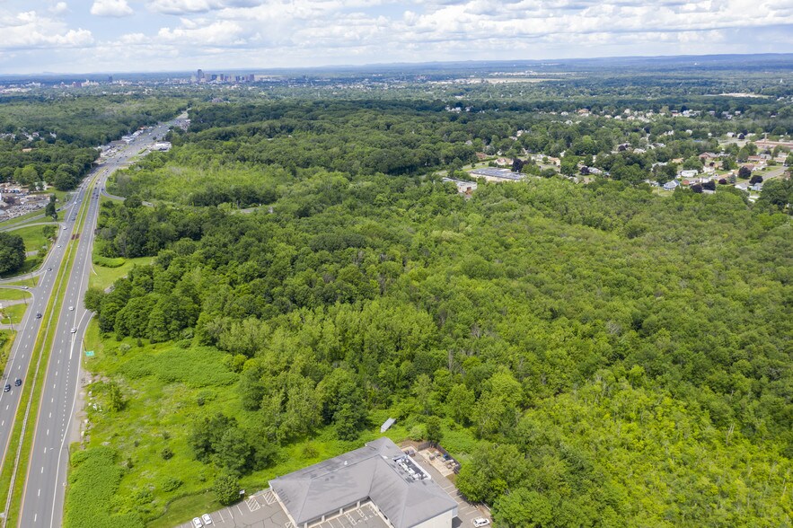 More Photos Of 2090 Berlin Tpke, Wethersfield Land For Sale