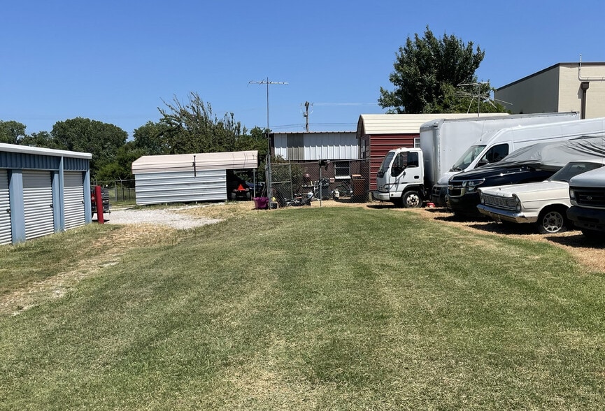 More Photos Of 1540 N Yale Ave, Tulsa Self Storage For Sale