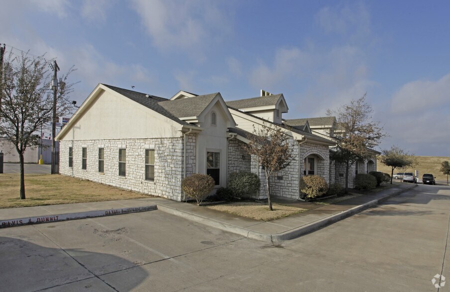 Primary Photo Of 2993 S Watson Rd, Grand Prairie Office For Lease