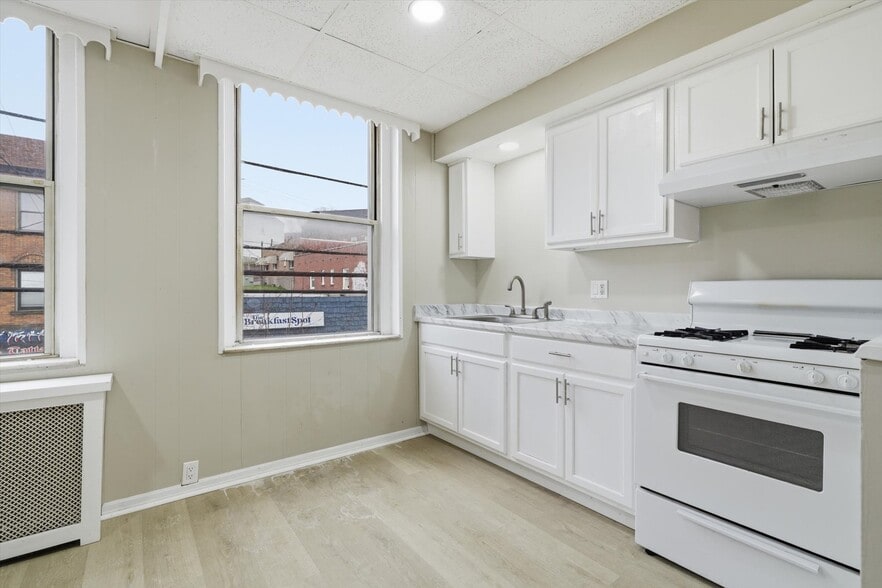 More Photos Of 2600-2602 Brownsville Rd, Pittsburgh Storefront Retail Residential For Sale