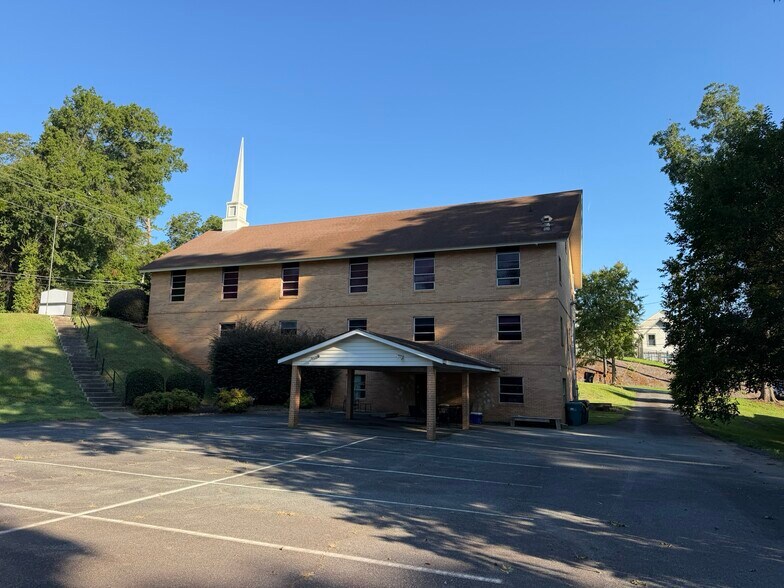 Primary Photo Of 500 N Columbia St, Milledgeville Land For Sale