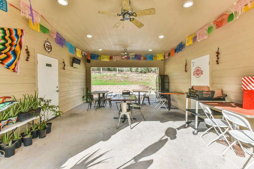 More Photos Of 275 FM 247, Huntsville Land For Lease