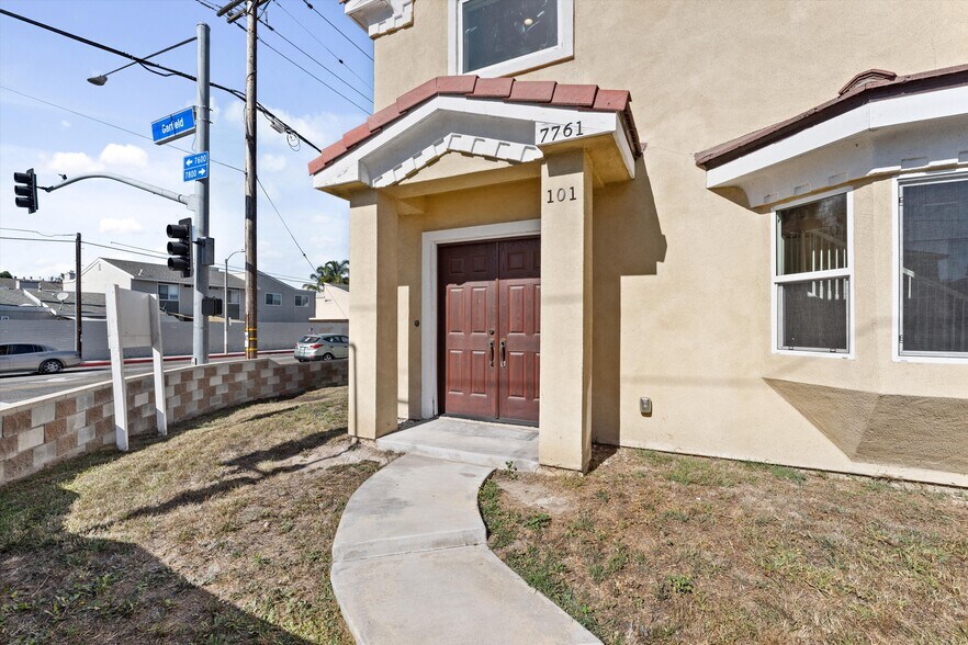 More Photos Of 7761 Garfield Ave, Huntington Beach Apartments For Sale