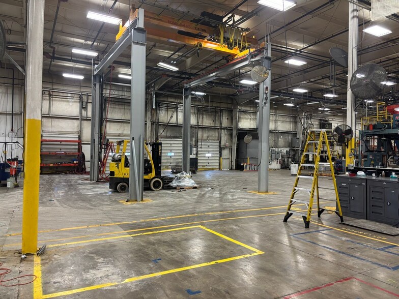 More Photos Of 25 Concept Dr, Coldwater Manufacturing For Sale