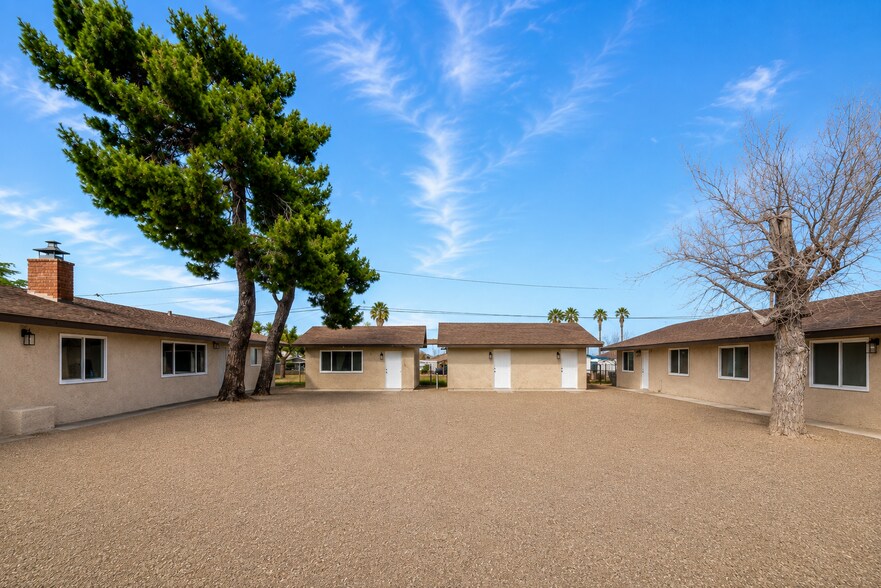 More Photos Of 16012-16020 Juniper St, Hesperia Assisted Living For Lease
