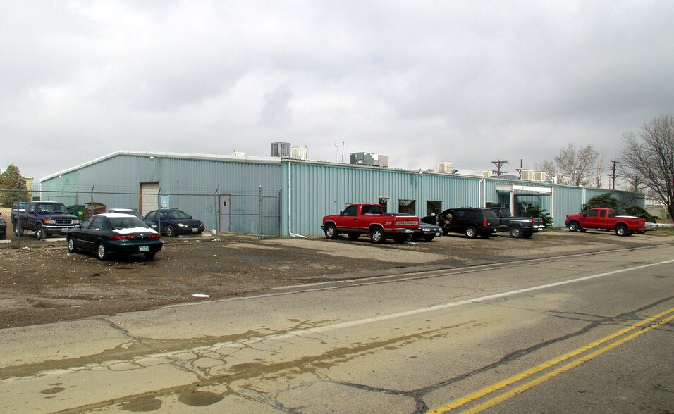 Primary Photo Of 711 S Bowen St, Longmont Warehouse For Lease