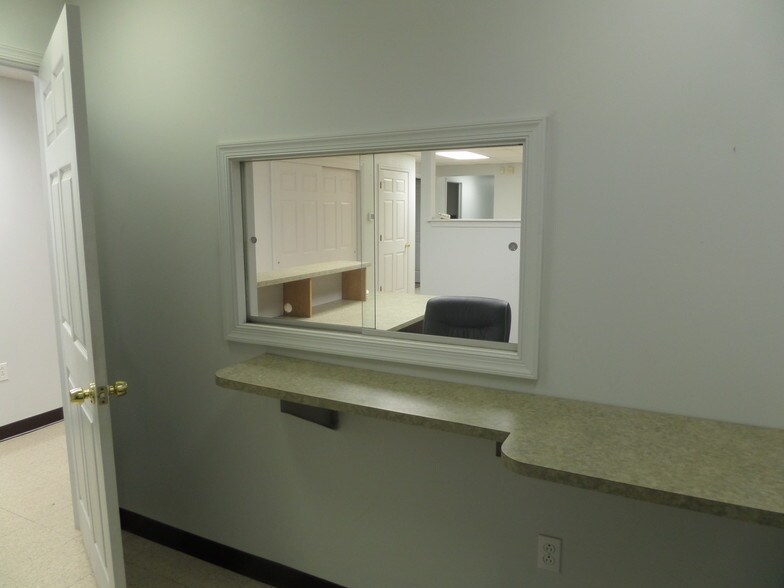 More Photos Of 5646 Mount Pleasant Rd, Bernville Warehouse For Lease