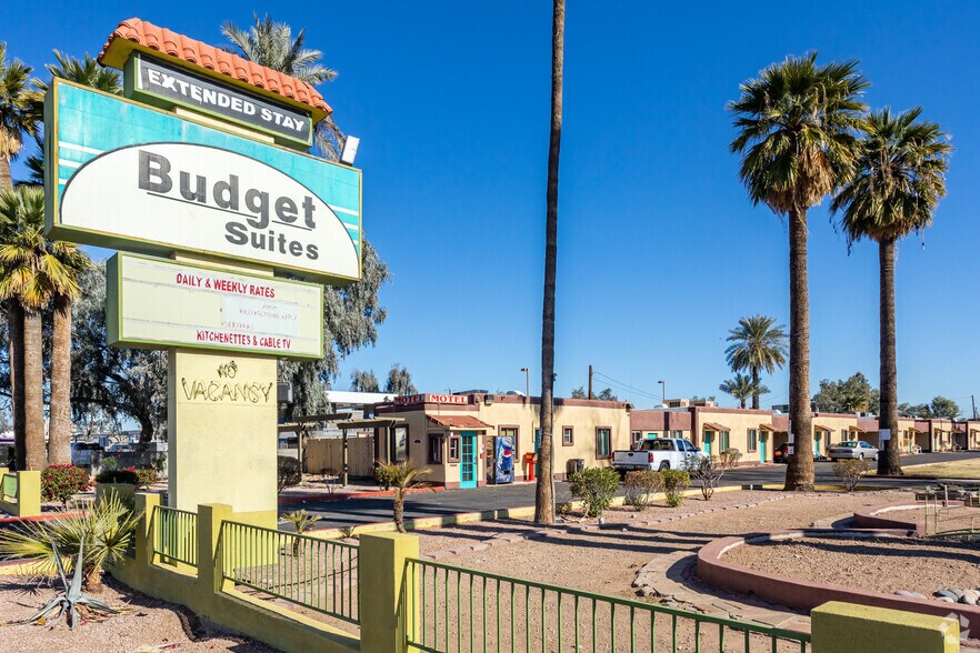 Primary Photo Of 537 S Country Club Dr, Mesa Hotel For Sale