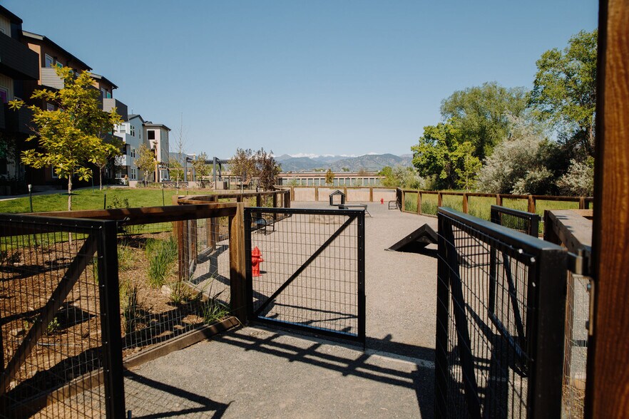 More Photos Of 5845 Arapahoe Ave, Boulder Apartments For Lease