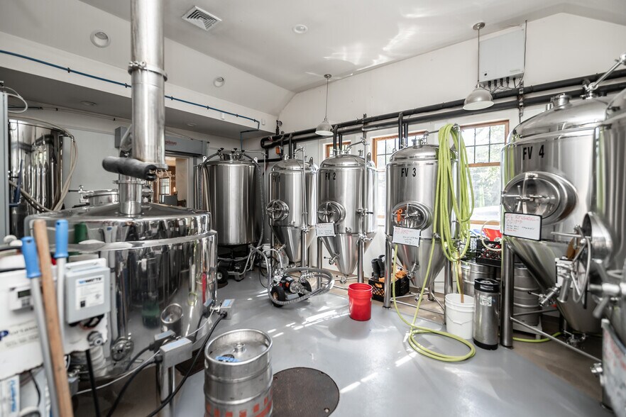 More Photos Of 45 State Route 94, Blairstown Restaurant For Sale