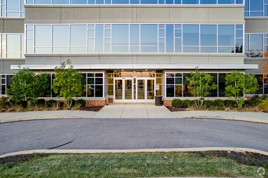 More Photos Of 4600 J. Barry Ct, Canonsburg Office For Lease