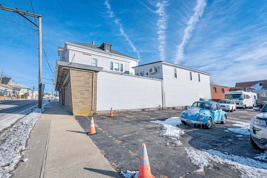 More Photos Of 42-46 Main Rd, Tiverton Storefront Retail Residential For Sale
