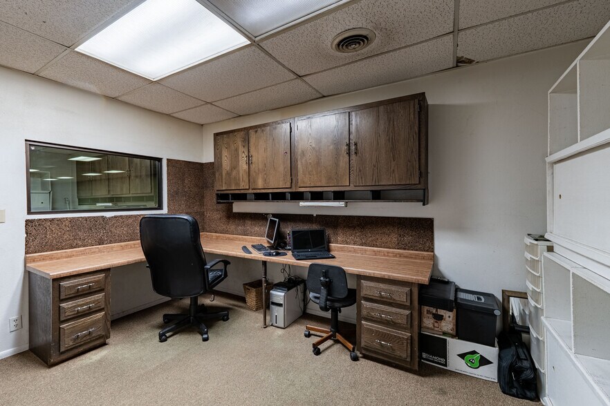 More Photos Of 65 N 200 E, Roosevelt Restaurant For Sale