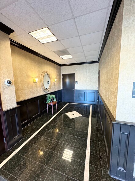 More Photos Of 5925 Farrington Rd, Chapel Hill Office For Lease