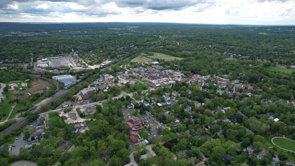 More Photos Of 36 E Streetsboro St, Hudson Storefront Retail Office For Sale