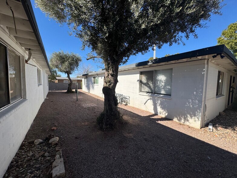 More Photos Of 2053 N Alvernon Rd, Tucson Apartments For Sale
