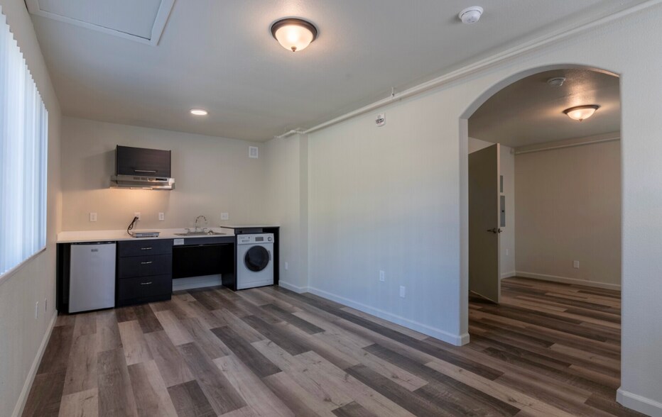 More Photos Of 907 S Carson St, Carson City Apartments For Sale