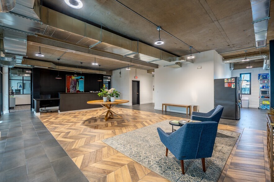 More Photos Of 3130 N 3rd Ave, Phoenix Office For Sale