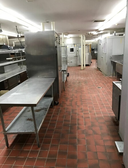 More Photos Of 2360 Pulaski Hwy, North East Restaurant For Sale