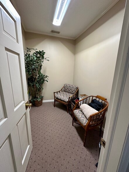 More Photos Of 307 Harvey St, Winston-Salem Freestanding For Sale