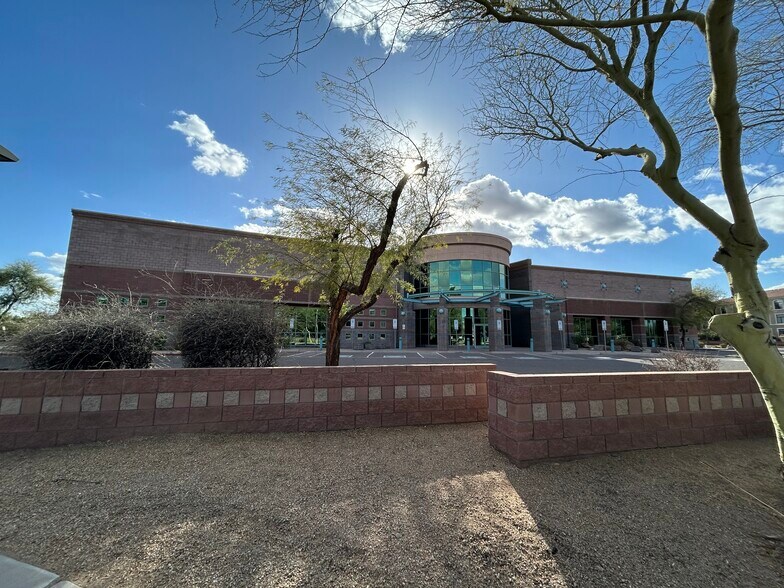 More Photos Of 11630 N Tatum Blvd, Phoenix Health Club For Lease