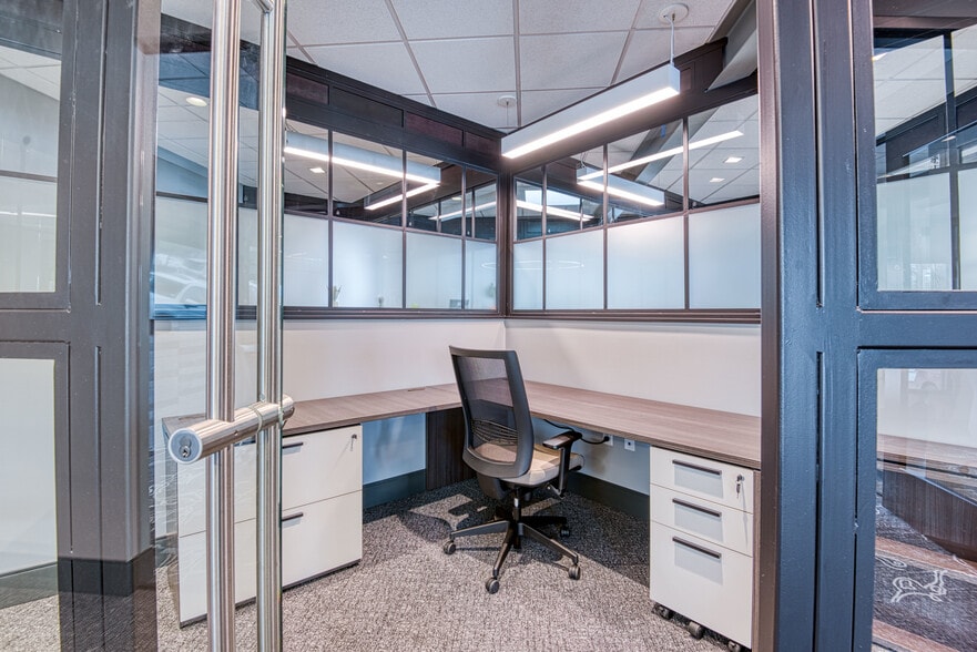 More Photos Of 1823 Ford St, Golden Office Residential For Lease