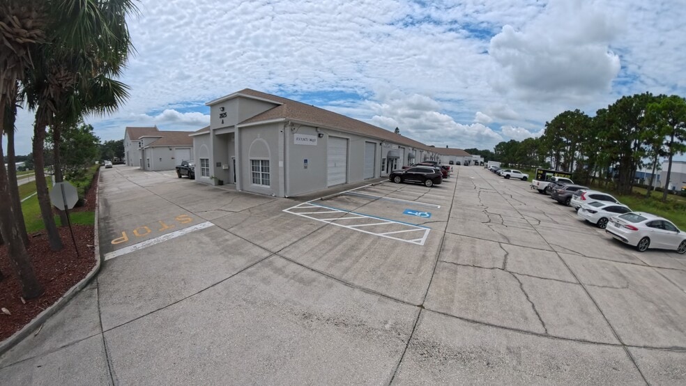 More Photos Of 2825 Business Center Blvd, Melbourne Distribution For Lease