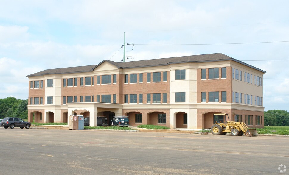 More Photos Of 2 Research Way, Monroe Township Medical For Lease