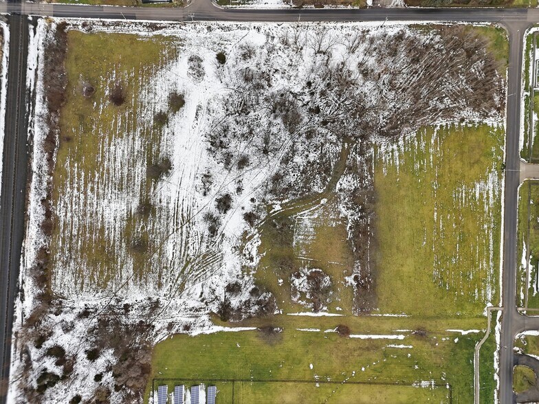 More Photos Of South Indiana Street St, Waterloo Land For Sale