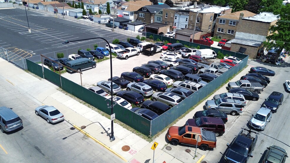 More Photos Of 5000 W Cermak Rd, Cicero Auto Repair For Sale
