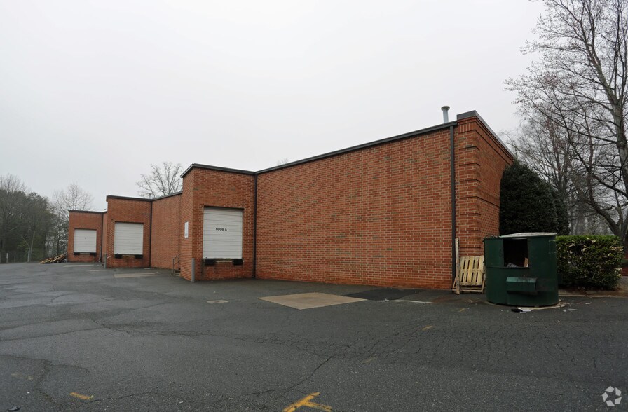 More Photos Of 6008 Old Pineville Rd, Charlotte Flex For Lease
