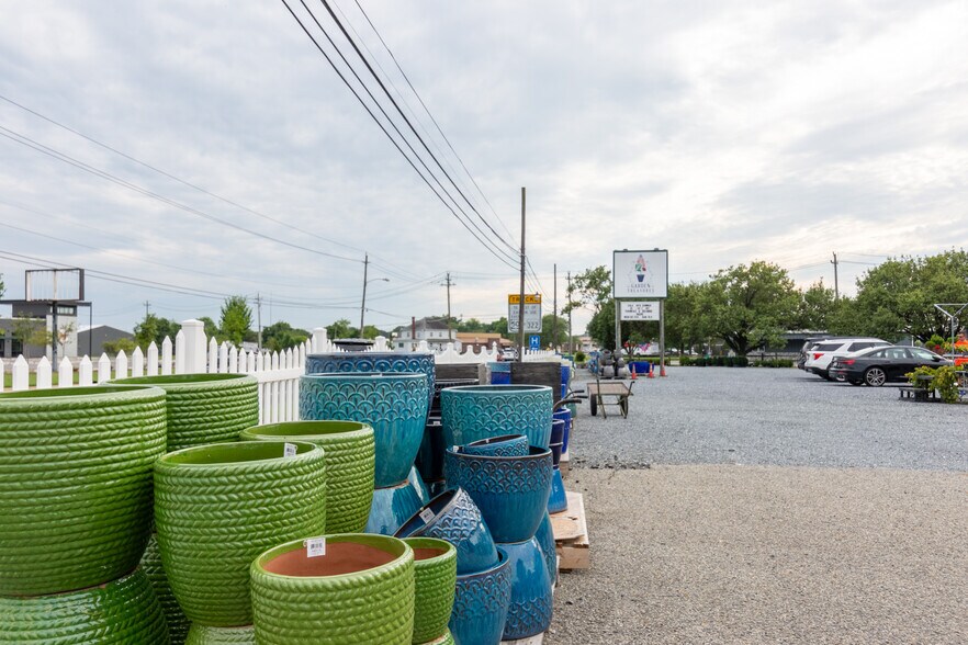 More Photos Of 29350 Matthewstown Rd, Easton Garden Center For Sale