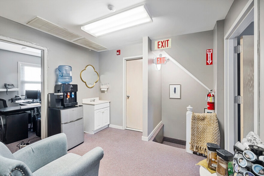 More Photos Of 295 W Route 59, Spring Valley Office Residential For Sale