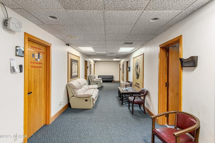 More Photos Of 100-110 E Granada Blvd, Ormond Beach Office For Sale